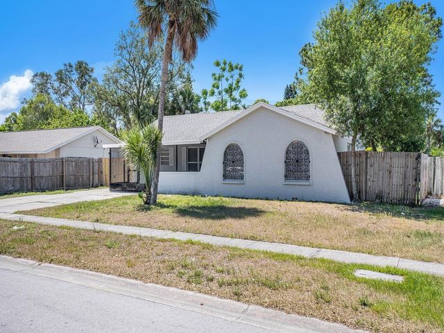 1405 CASTLEWORKS LANE, Tarpon Springs, FL 34689