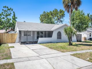 1405 CASTLEWORKS LANE, Tarpon Springs, FL 34689
