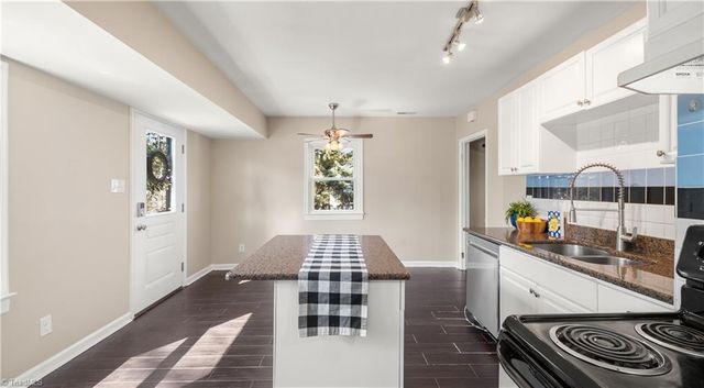 2800 Stratford Drive, Greensboro, NC 27408