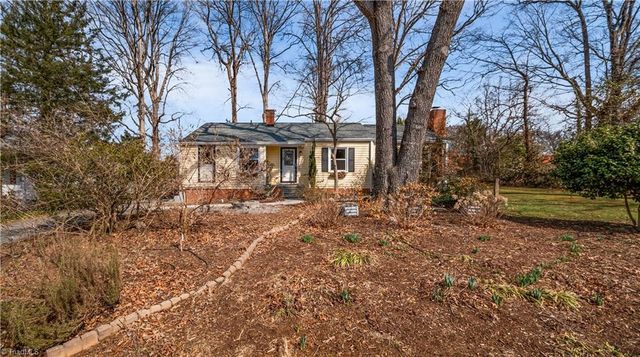 2800 Stratford Drive, Greensboro, NC 27408