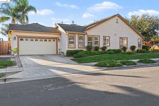 3092 Mills Dr, Brentwood, CA 94513