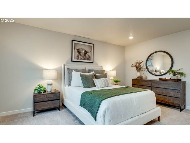 2130 36th Ave, Forest Grove, OR 97116