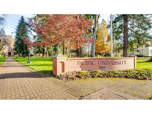 2130 36th Ave, Forest Grove, OR 97116