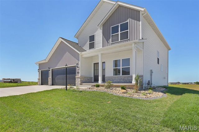 7207 Raleigh Drive, Glen Carbon, IL 62034