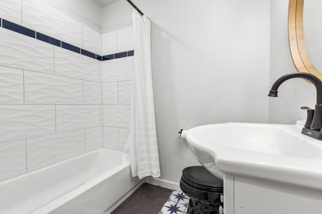 1318 N 61st Street, Waco, TX 76710