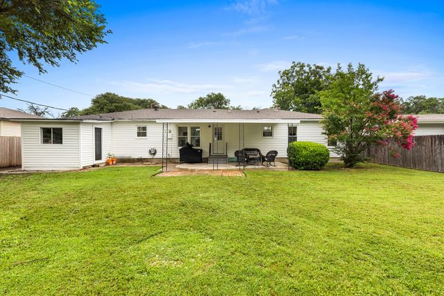 1318 N 61st Street, Waco, TX 76710