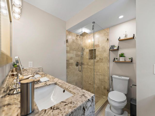 801 SE 14th Street, Deerfield Beach, FL 33441