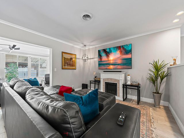 801 SE 14th Street, Deerfield Beach, FL 33441