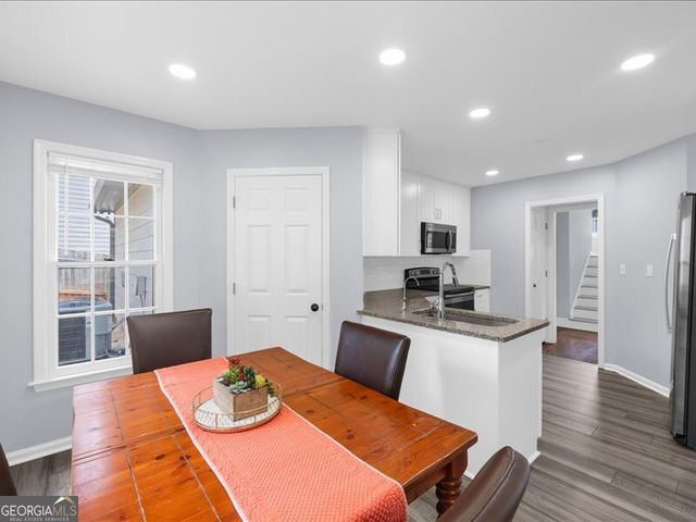 1357 Chatley Way, Woodstock, GA 30188