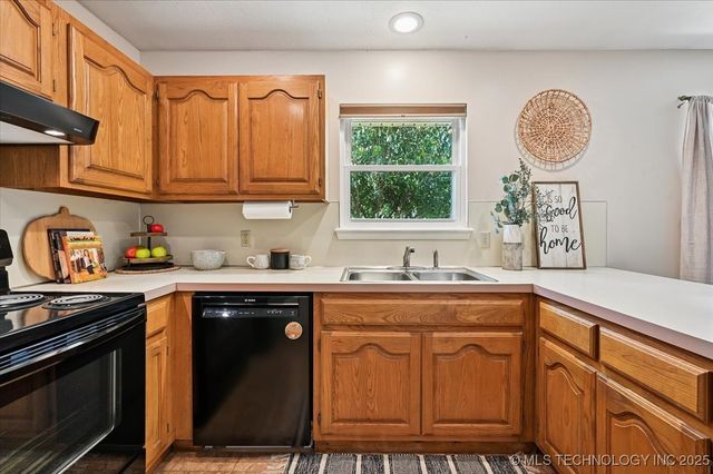 13542 S 91st East Avenue, Bixby, OK 74008