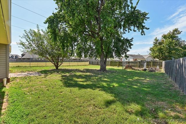 13542 S 91st East Avenue, Bixby, OK 74008
