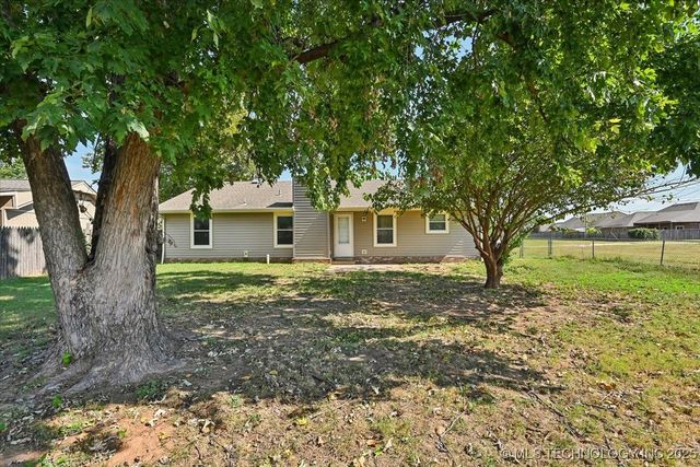 13542 S 91st East Avenue, Bixby, OK 74008