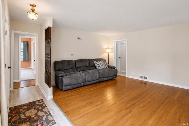 912 Crestview Place, Lafayette, IN 47905