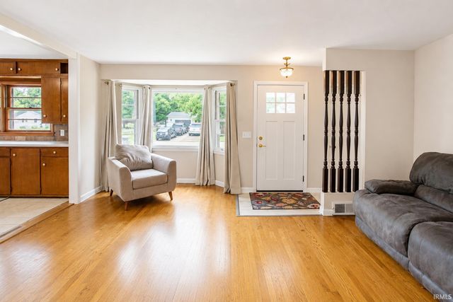 912 Crestview Place, Lafayette, IN 47905