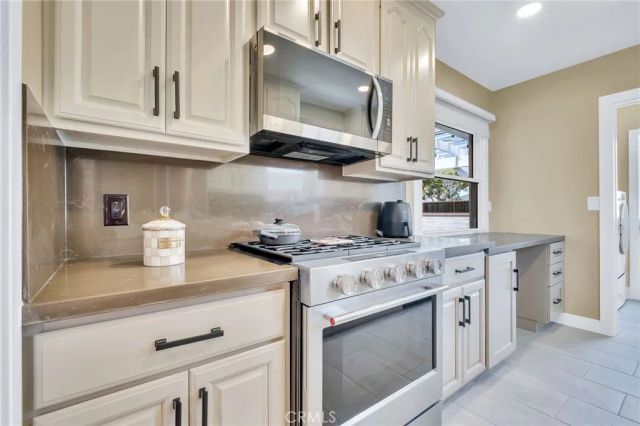 4515 Greenmeadows, Torrance, CA 90505