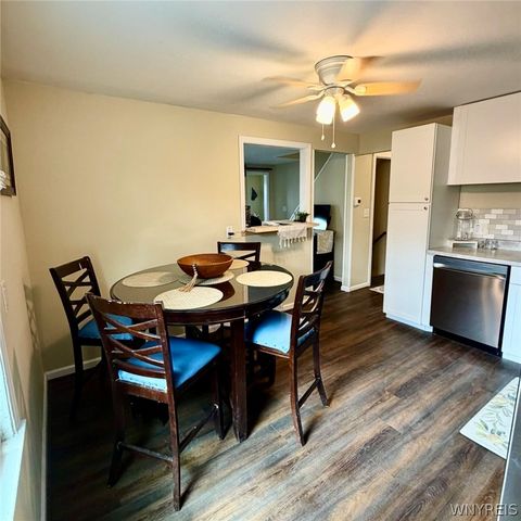 39 Manser Drive, Amherst, NY 14226