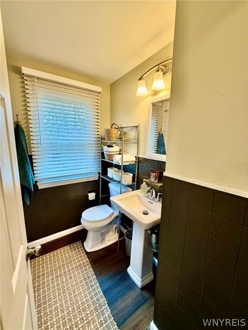 39 Manser Drive, Amherst, NY 14226