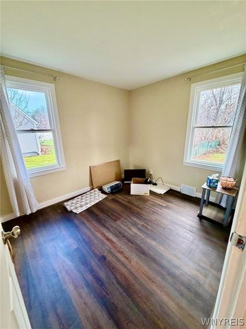 39 Manser Drive, Amherst, NY 14226