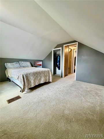 39 Manser Drive, Amherst, NY 14226