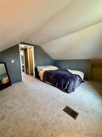 39 Manser Drive, Amherst, NY 14226