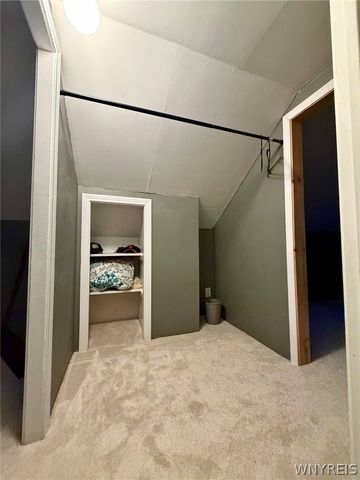 39 Manser Drive, Amherst, NY 14226