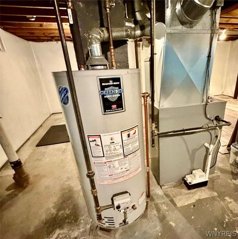 39 Manser Drive, Amherst, NY 14226