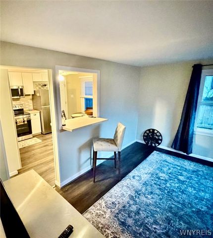 39 Manser Drive, Amherst, NY 14226