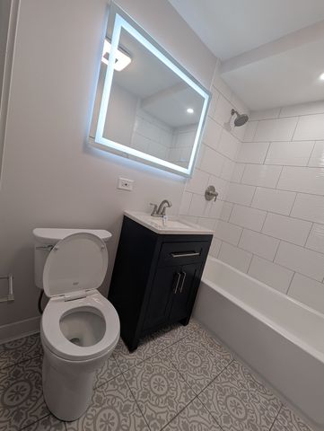 1061 E 80th Street 1S, Chicago, IL 60619