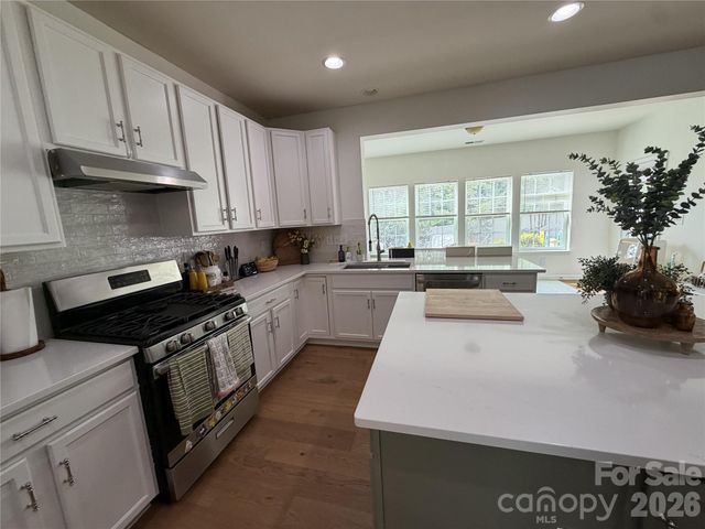 3665 English Garden Drive, Gastonia, NC 28056