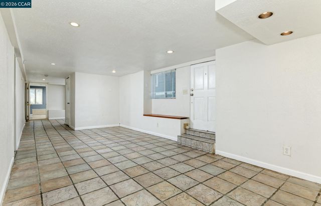1506 55Th Ave, Oakland, CA 94621