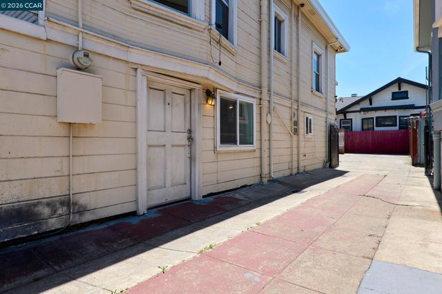 1506 55Th Ave, Oakland, CA 94621