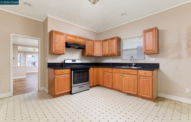 1506 55Th Ave, Oakland, CA 94621