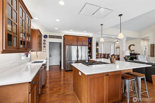 4022 Long Lake Drive SE, Lacey, WA 98503