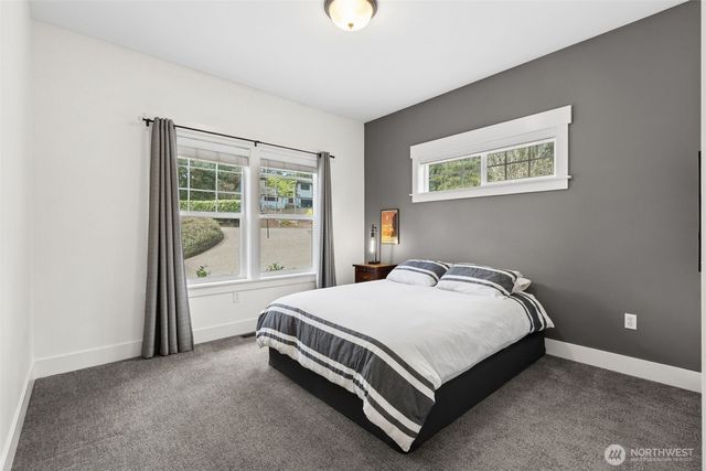 4022 Long Lake Drive SE, Lacey, WA 98503