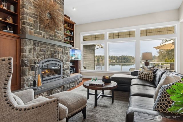 4022 Long Lake Drive SE, Lacey, WA 98503