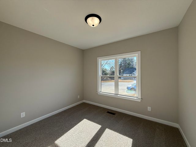 181 Royal Avenue, Selma, NC 27576