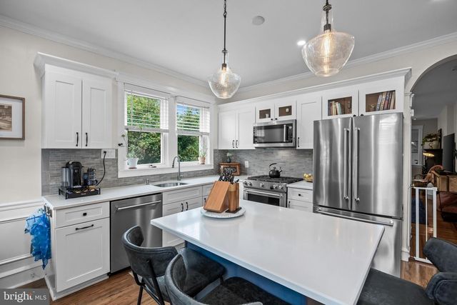 326 LEES AVE, Collingswood, NJ 08108