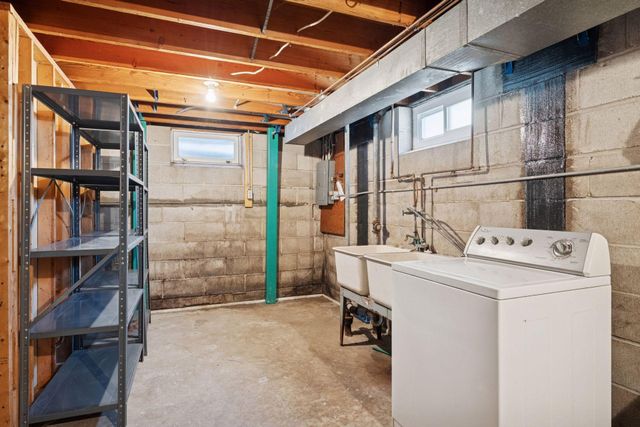 10817 Xerxes Avenue S, Bloomington, MN 55431