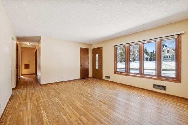 10817 Xerxes Avenue S, Bloomington, MN 55431