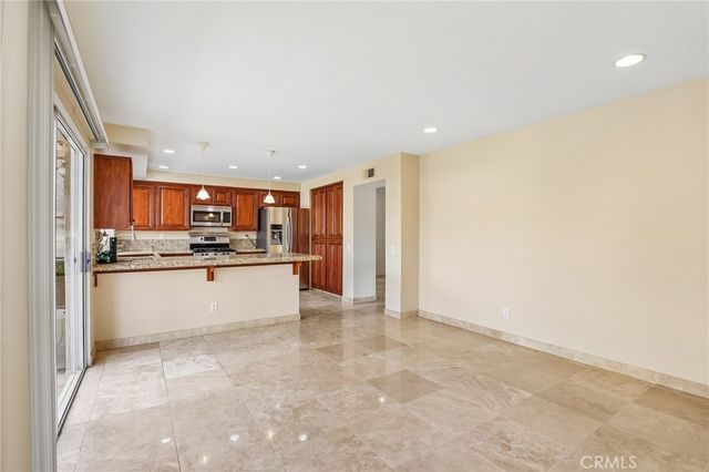 2521 Avenita Alpera, Tustin, CA 92782