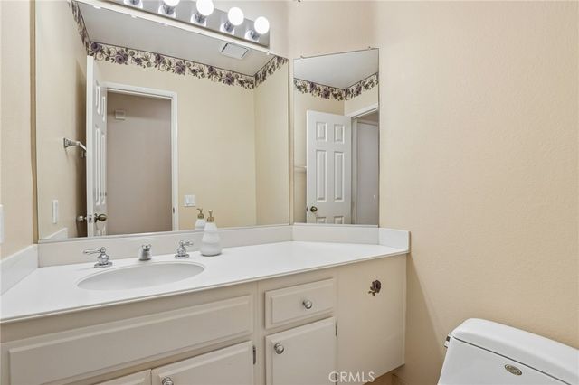 2521 Avenita Alpera, Tustin, CA 92782