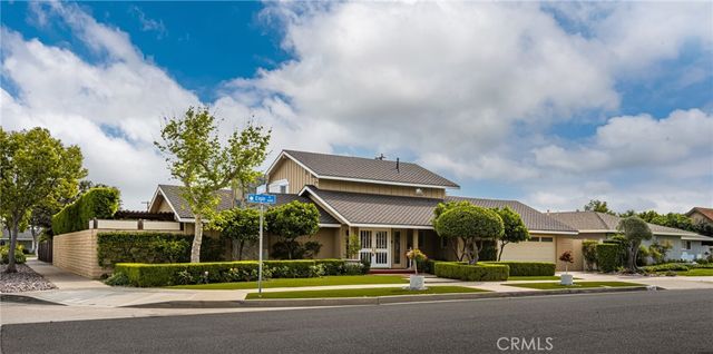 3030 E Elgin E, Orange, CA 92869