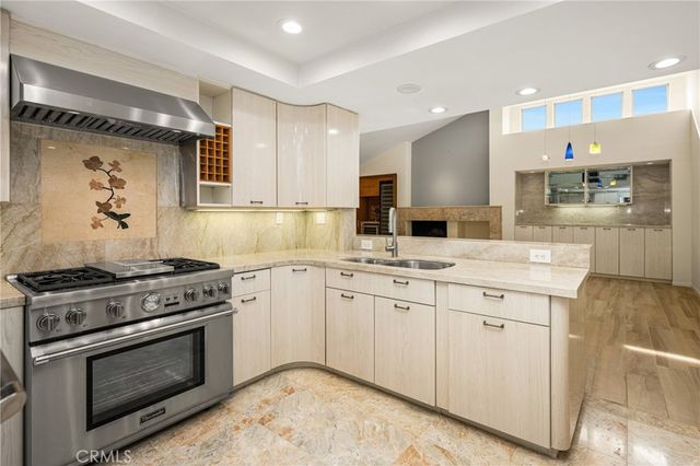 3030 E Elgin E, Orange, CA 92869