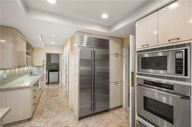 3030 E Elgin E, Orange, CA 92869