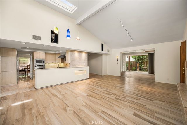 3030 E Elgin E, Orange, CA 92869