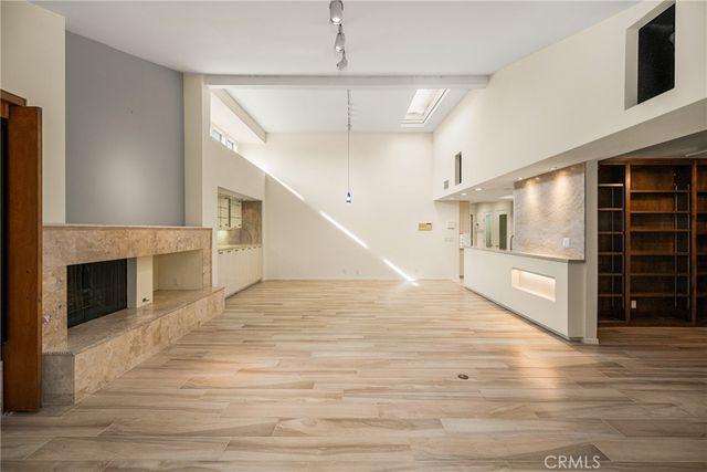 3030 E Elgin E, Orange, CA 92869