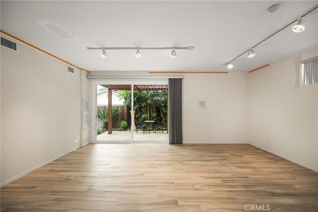 3030 E Elgin E, Orange, CA 92869