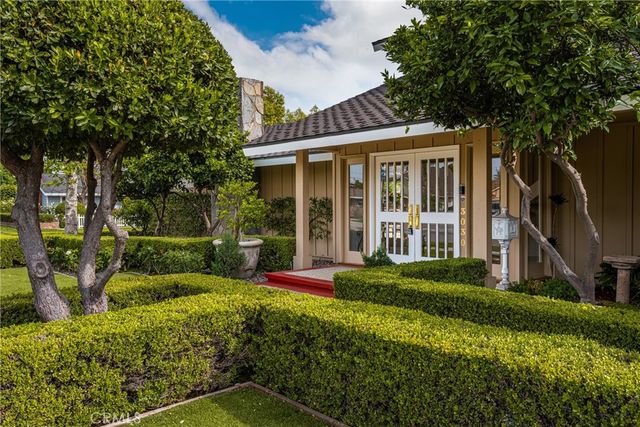 3030 E Elgin E, Orange, CA 92869