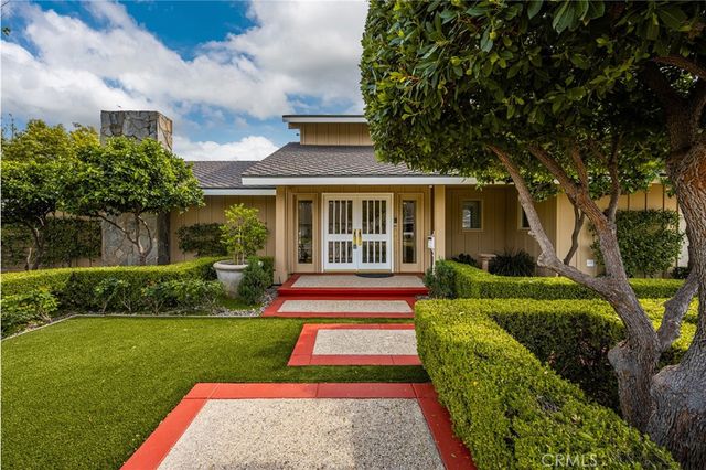 3030 E Elgin E, Orange, CA 92869