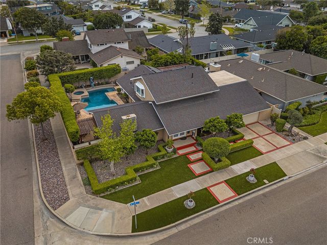 3030 E Elgin E, Orange, CA 92869